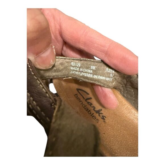 Clarks bendable Women's Leather Sandals Bronze criss cross wedges shoes Size 8M - Picture 10 of 12